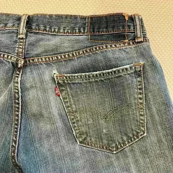 Levi's® 36/30 Relaxed Straight Fit Eco-Ease Stretch Jeans - Picture 5 of 8